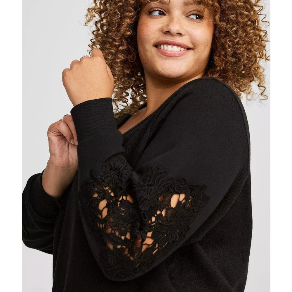 Torrid Black Cozy Fleece V-Neck Crochet Sweatshirt Lace Sleeve Plus Size 2 2X